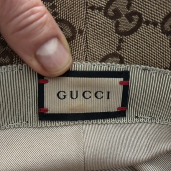 Gucci Beige GG Canvas Bucket Hat
AUTHENTIC
Firm price - Picture 3 of 6